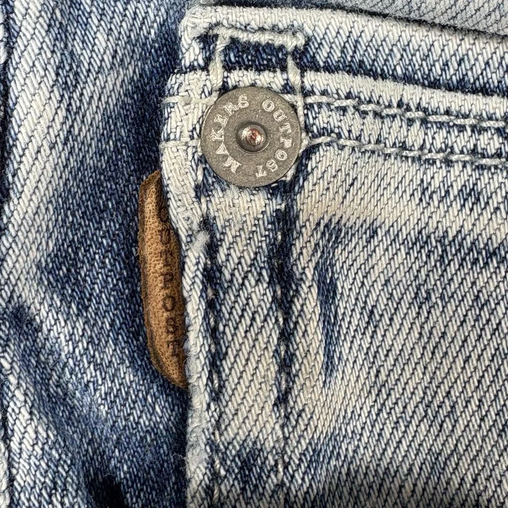 Outpost Makers Jeans Mens Slim Straight Medium Wash Zipper‎ Distressed 34x32